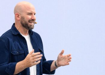 Meta CTO Shares 7 Traits He Values in an Employee