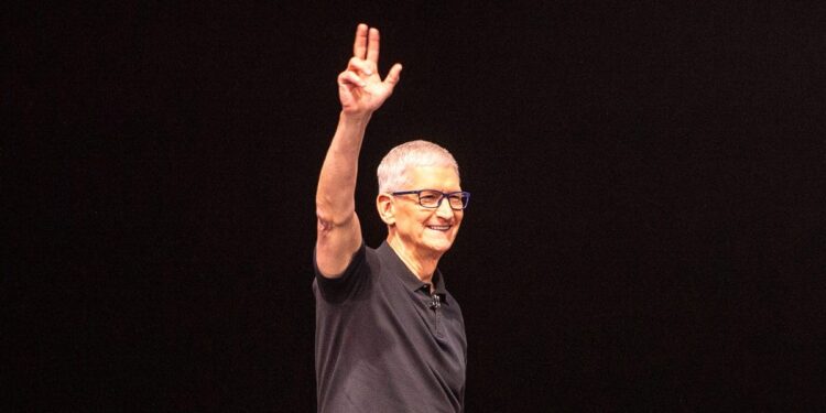 See Which of Tim Cook’s Visions and Tech Predictions Came True