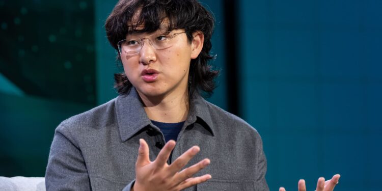 Meta hired Alexandr Wang to build AI. It’s Zuckerberg’s job to sell it