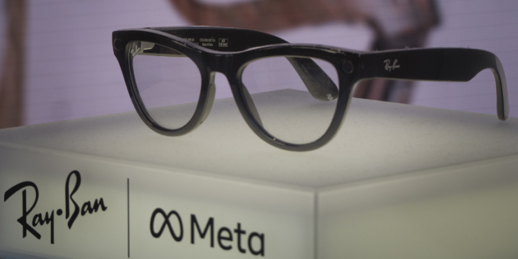 Are AI Glasses Really the Future of Work?